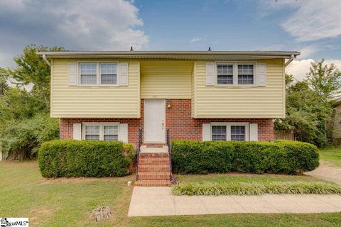 106 Abbotsford Drive