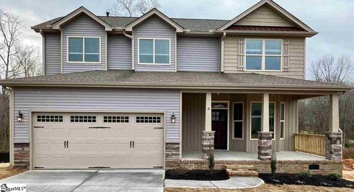8 Kendals Lane sold home in Trailside At Garrett, Fountain Inn, SC