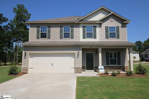 604 Autumn Breeze Walk Lot 17 sold home in Bella Woods, Inman, SC