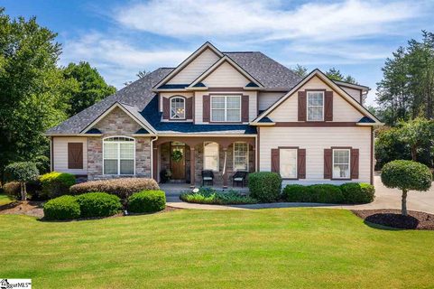 9 Windswept Knoll Drive