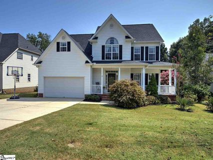 4 N Staghorn Lane