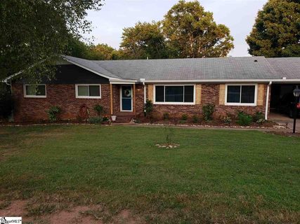 10 Leacroft Drive