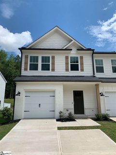 11 Grey Oak Trail
