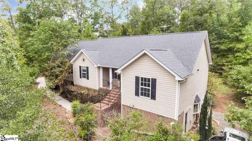 1407 Hunters Trail