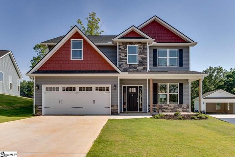 6 Alice Kelley Court sold home in Kelley Farms, Travelers Rest, SC