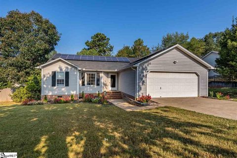 301 Tanacross Way sold home in Oak Knoll, Greenville, SC