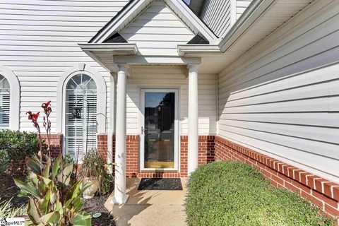 6 Cedar Rock Drive