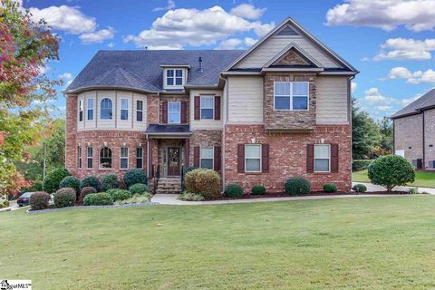 Previously sold for $620,000