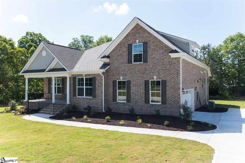 154 Enclave Drive sold home in Enclave At Willow Creek, Greer, SC