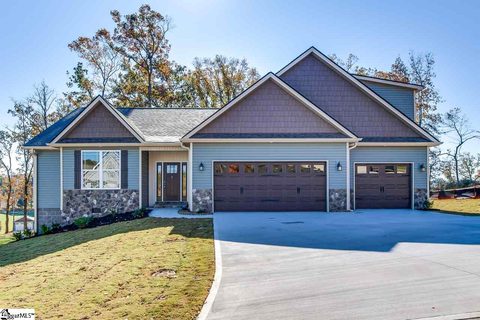 7 Alice Kelley Court sold home in Kelley Farms, Travelers Rest, SC