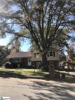 201 Yorkshire Drive