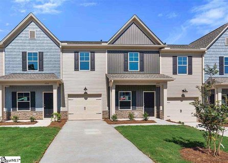 204 Fern Hollow Way sold townhome in Whispering Pines, Mauldin, SC