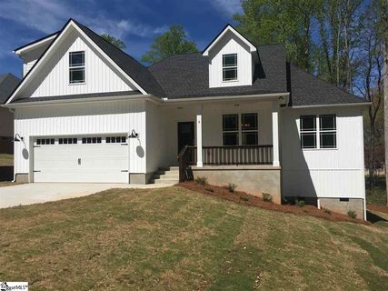 6 Spur Drive