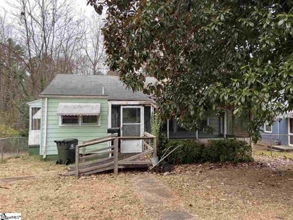 212 Glenn Road