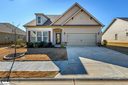 403 Woodland Oaks Court sold home in Simpsonville, SC