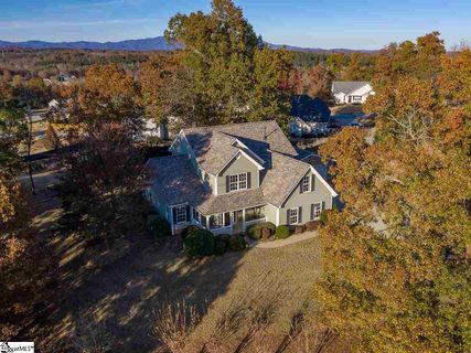7 Feversham Court