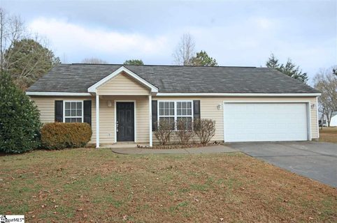 105 Laura Jane Lane sold home in Blake Heights, Gray Court, SC