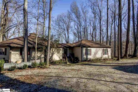 53 Forest Drive