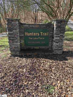 1426 Hunters Trail