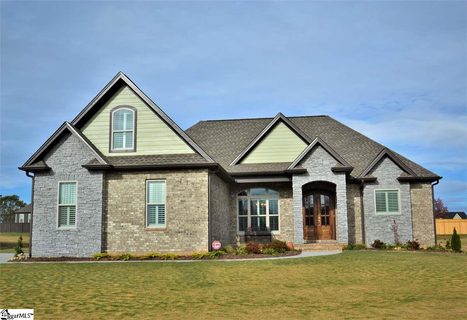 118 Monreve Drive