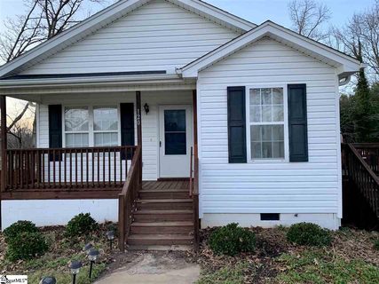 120 Shaw Street sold home in Woodside Mill, Fountain Inn, SC