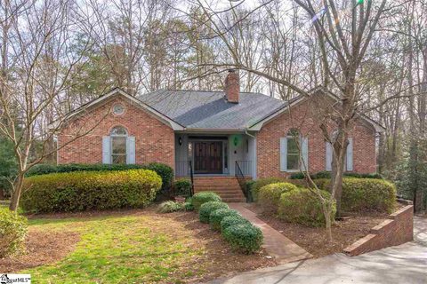 212 Baucom Park Drive sold home in Baucom Park, Greer, SC