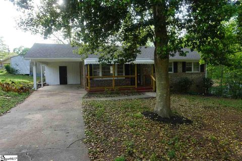 103 Cashmere Drive