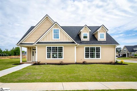 201 Rockpine Drive