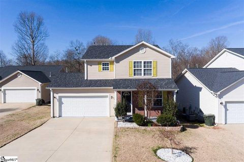 12 Falcon Ridge Way