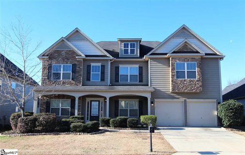 9 Roanoke Hills Court