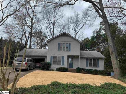 412 Camelot Drive
