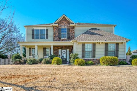 212 Silver Hawk Drive