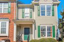 225 Hadley Commons Drive sold home in Mauldin, SC