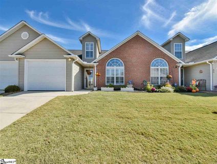 32 Magnolia Crest Drive