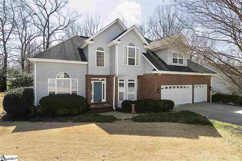1 Holly Trace