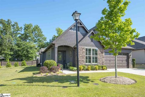 24 Vinton Drive sold home in Windwood Cottages, Greer, SC