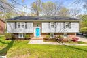 9 E Woodburn Drive sold home in Taylors, SC