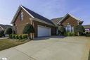 8 Willowleaf Court sold home in Greenville, SC