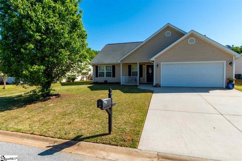 8 Calalla Court