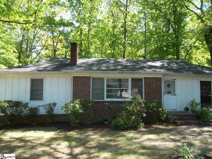 114 Sutton Drive sold home in Buena Vista, Taylors, SC