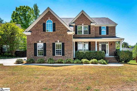 6 Pipers Glen Court
