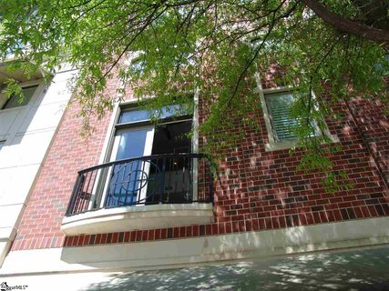 111 E Mcbee Avenue #202 sold condo in The Bookends, Greenville, SC