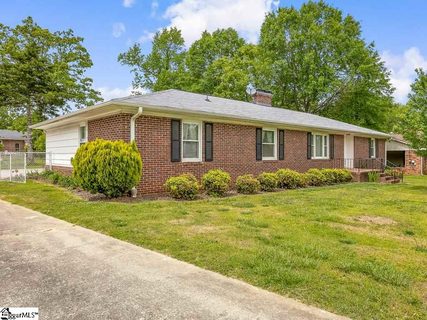 135 Waddell Road