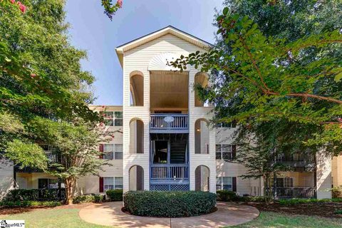 131 Wexford Drive #303