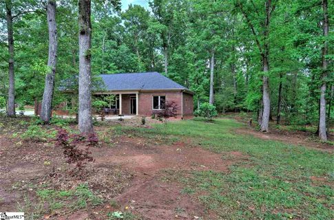 107 Coachman Drive sold home in Coachwood Forest, Simpsonville, SC