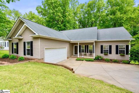 232 Courtney Circle