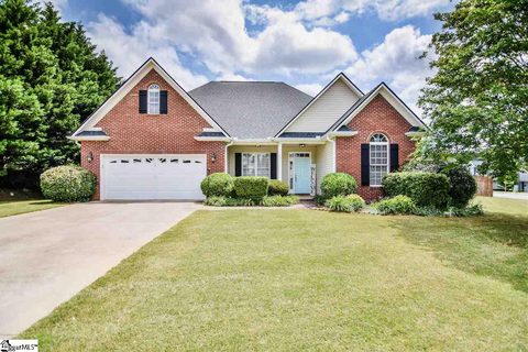 101 Lauren Wood Circle sold home in Lauren Woods, Taylors, SC
