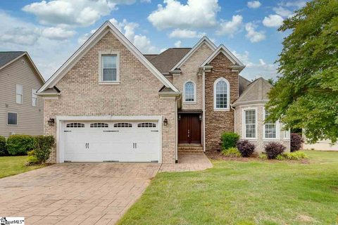 405 Park Ridge Circle