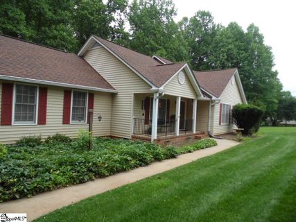 222 Pine Meadow Drive sold home in Pine Meadow, Travelers Rest, SC