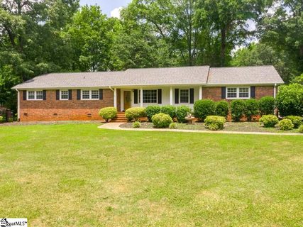 421 Belcher Street sold home in Meadowbrook Farms, Inman, SC